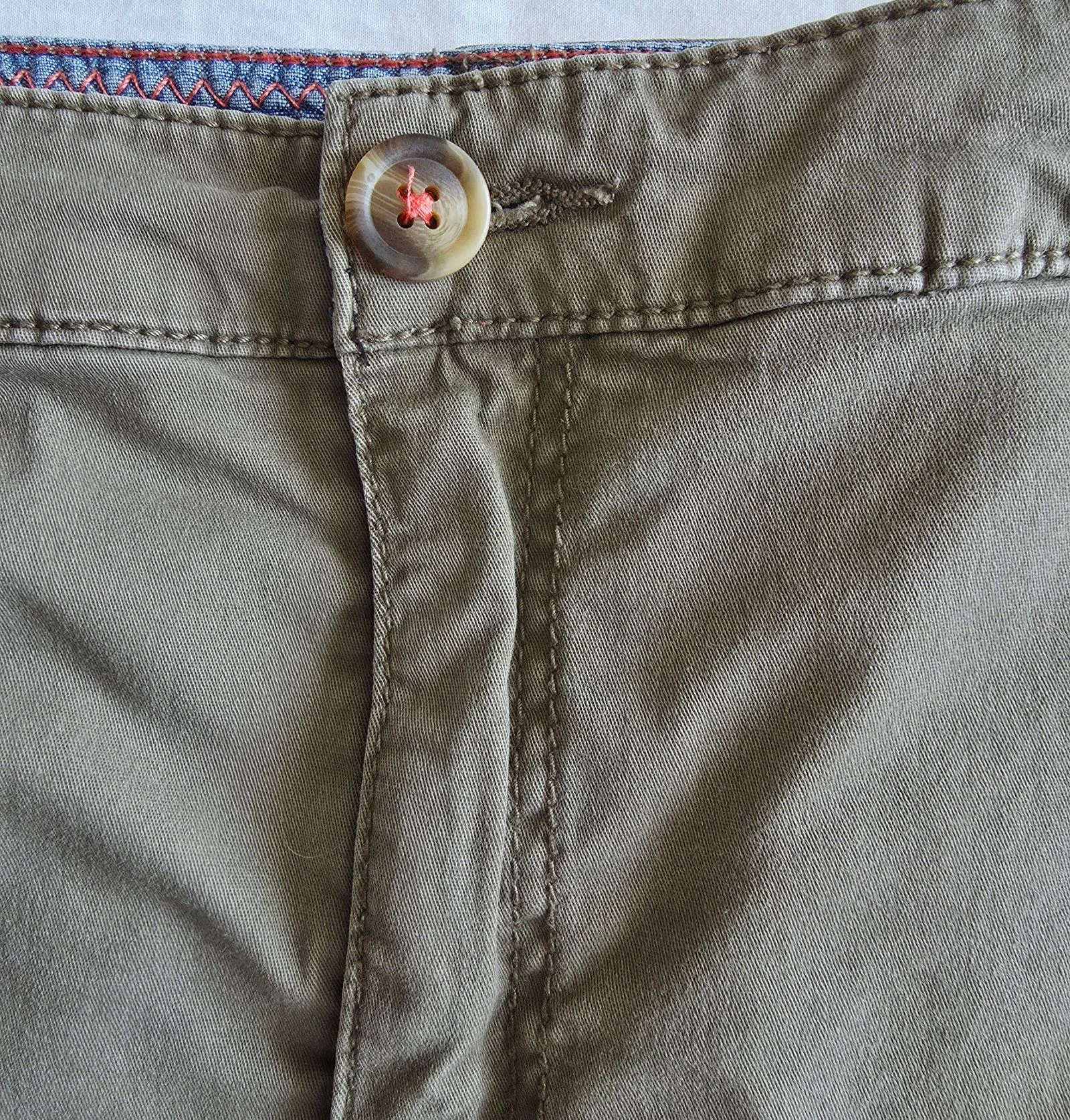 Khaki straight skirt size 42 XL Camaïeu short cotton skirt with piped pockets – photo 5